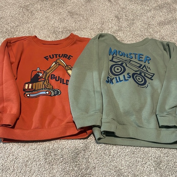 Pullover Bundle - Picture 1 of 3
